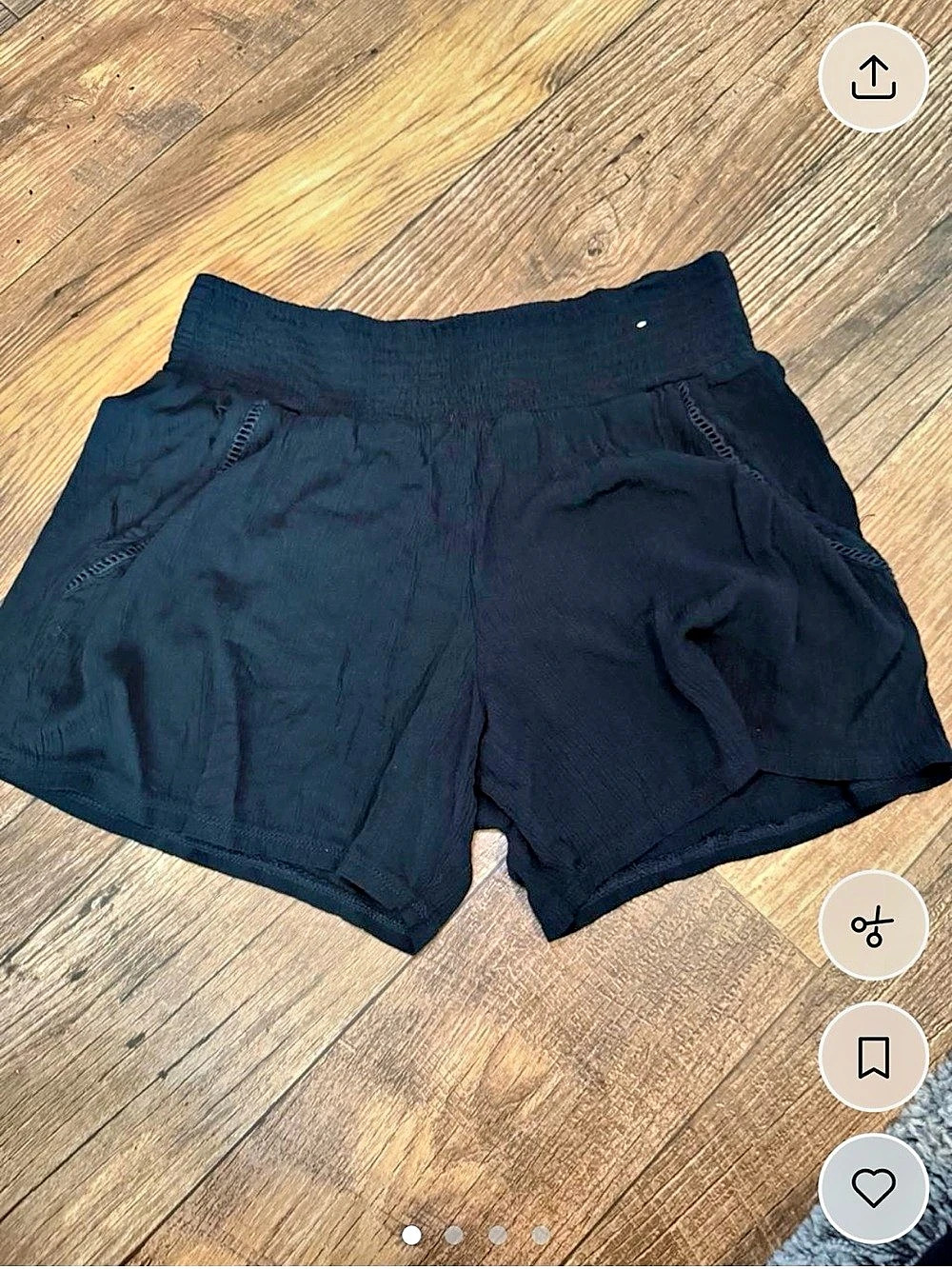Three Dots Black Shorts Size Small Like New